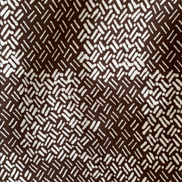 Izod Golf skirt - Picture 2 of 10